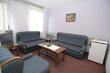 HHOLIDAY RENTALS